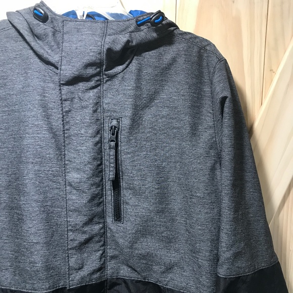 ❄American Eagle Outfitters Light Hooded Jacket-EUC! - Picture 2 of 9